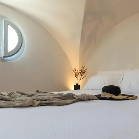 Artchroma House Apartment