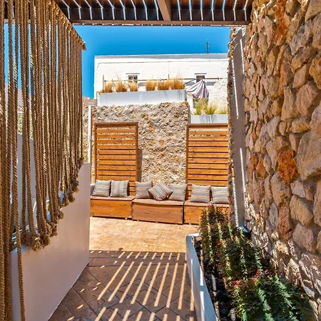 Artchroma House Apartment *