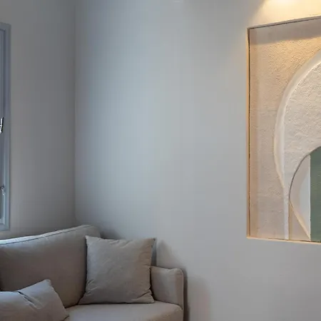 Artchroma House דירה *