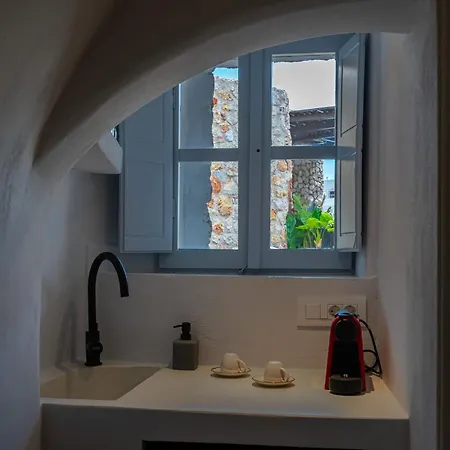 Apartment Artchroma House *