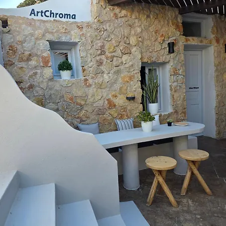 Artchroma House Apartment