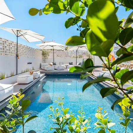 דירה Artchroma House