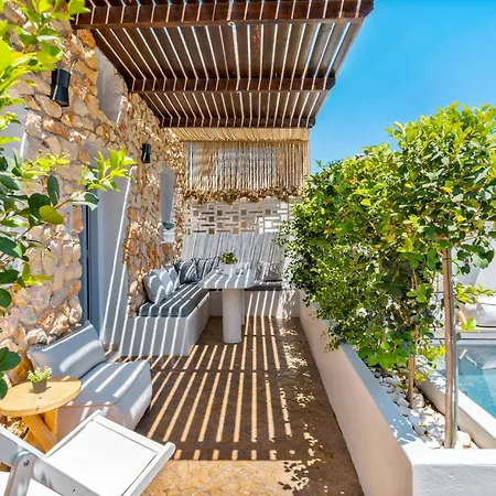 Artchroma House * Karterados (Santorini)